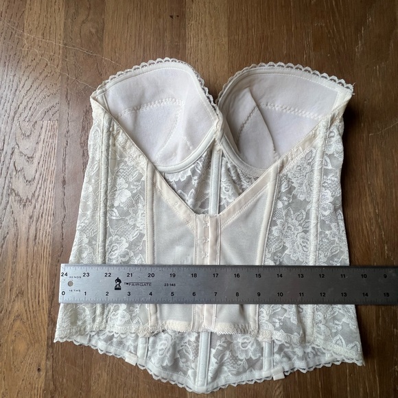 Lady Marlene Bustier Corset Style 01313 White 34C Vintage Beautiful Feminine - Picture 11 of 16